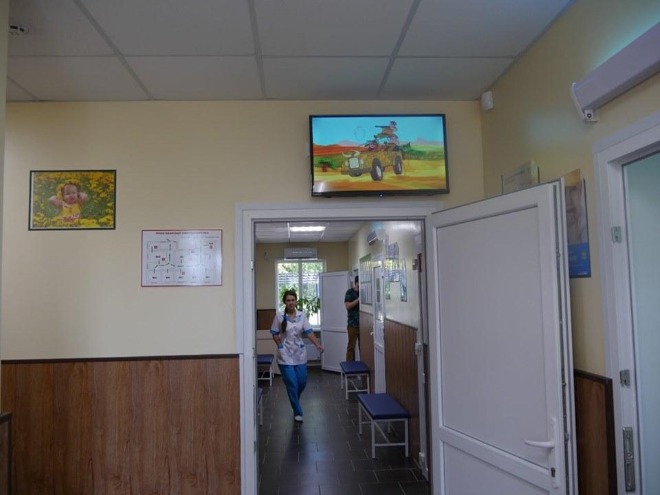 Стаття На Донбассе для жителей трех поселков обновили амбулаторию Ранкове місто. Донбас