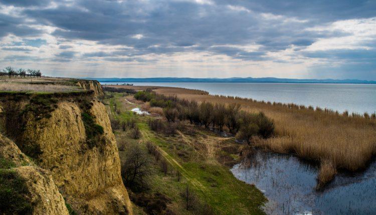 Стаття Два озера в Одесской области взяли под охрану государства Ранкове місто. Донбас