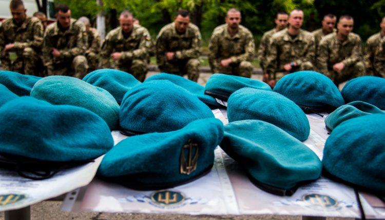 Стаття «Быть верным всегда»: одесская бригада морпехов отметила годовщину на фронте (фото) Ранкове місто. Донбас