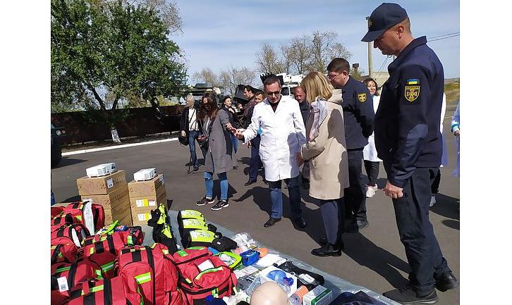 Стаття Рятувальники Донеччини отримали спецобладнання для роботи в «сірій зоні» Ранкове місто. Донбас