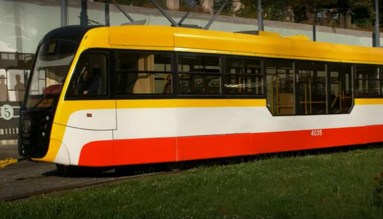 Стаття К весне в Одессе соберут еще один трамвай-гигант Ранкове місто. Донбас