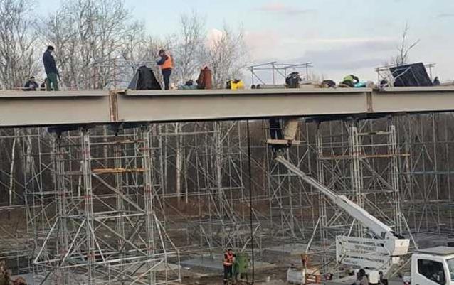 Стаття Підготовчі роботи з ремонту мосту в Станиці Луганській завершено Ранкове місто. Донбас