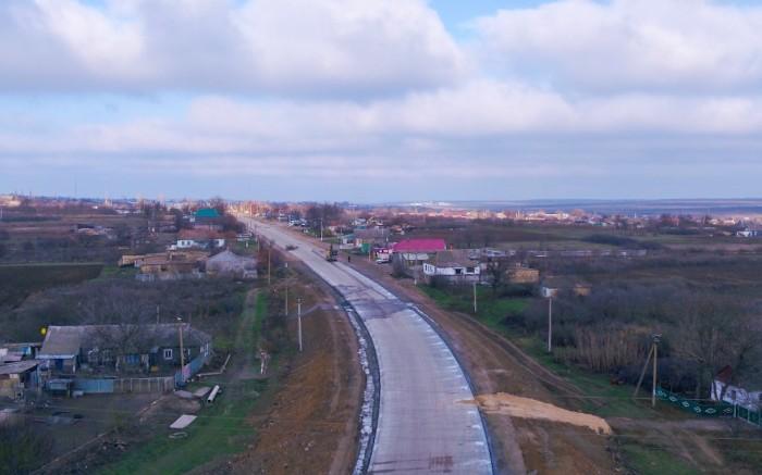 Стаття Появились новые фото строительства бетонной дороги в Николаевской области Ранкове місто. Донбас
