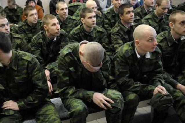 Стаття Не хотят служить Путину: в Крыму объявили охоту на призывников Ранкове місто. Донбас