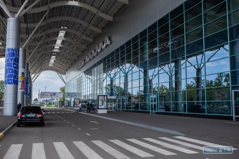 Стаття Новый терминал одесского аэропорта начнет обслуживать все рейсы Ранкове місто. Донбас