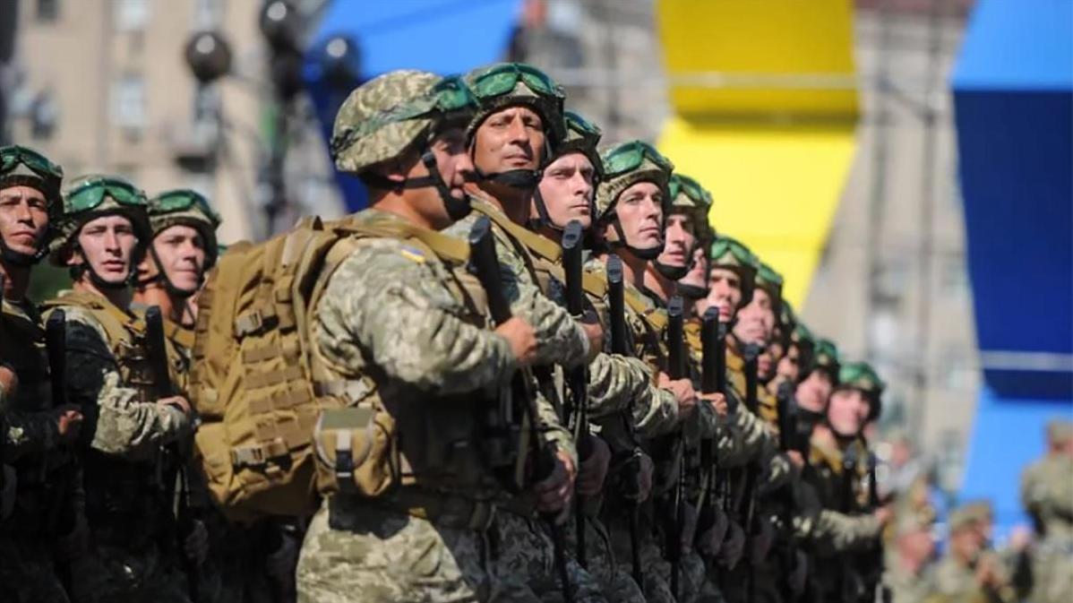 Стаття У ЗСУ зобов'яжуть від солдата до генерала вчити англійську Ранкове місто. Донбас