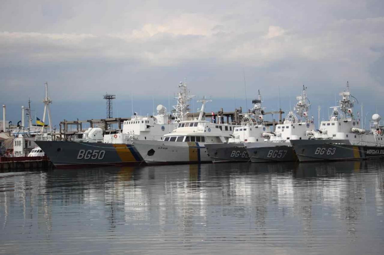 Стаття Морская охрана спустила на воду отремонтированные в Одессе корабли. Фото Ранкове місто. Донбас