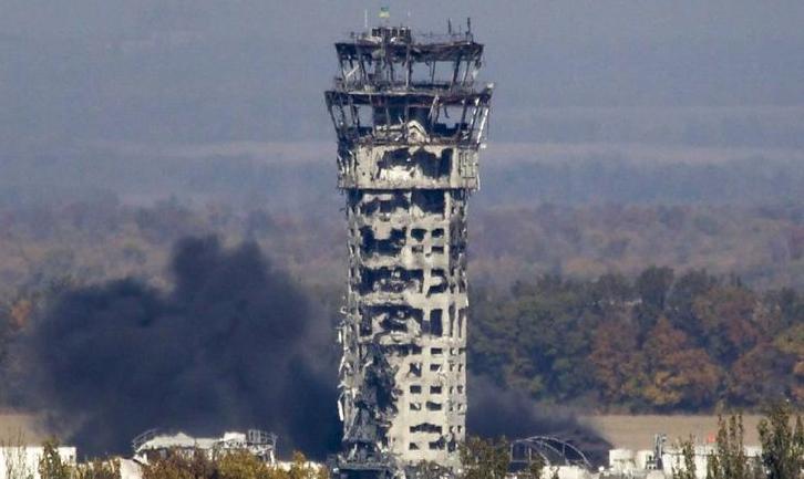 Стаття «Кіборги витримали, не витримав бетон», — п’ять років тому впала вежа Донецького аеропорту Ранкове місто. Донбас