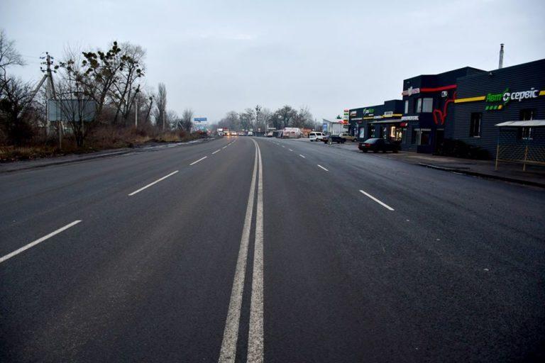 Стаття На дорозі Київ-Харків у межах Полтави відкрили зустрічну смугу руху Ранкове місто. Донбас