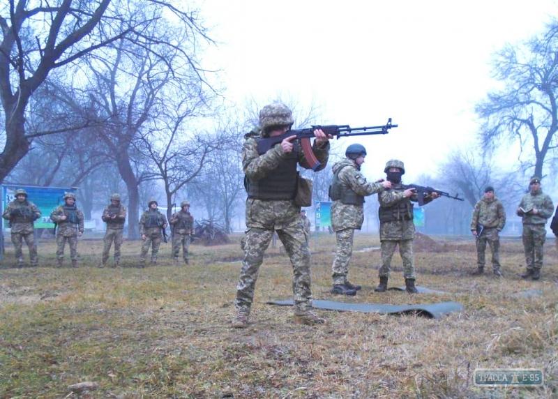 Стаття Британские военные обучают в Одесской области украинских морских пехотинцев Ранкове місто. Донбас