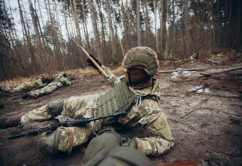 Стаття Канадські військові провели курс спецпризначенцям Нацгвардії Ранкове місто. Донбас