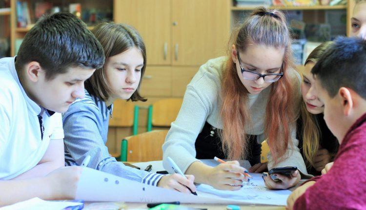 Стаття Школам Одесской области предлагают внедрять медиаграмотность в учебный процесс (фото) Ранкове місто. Донбас