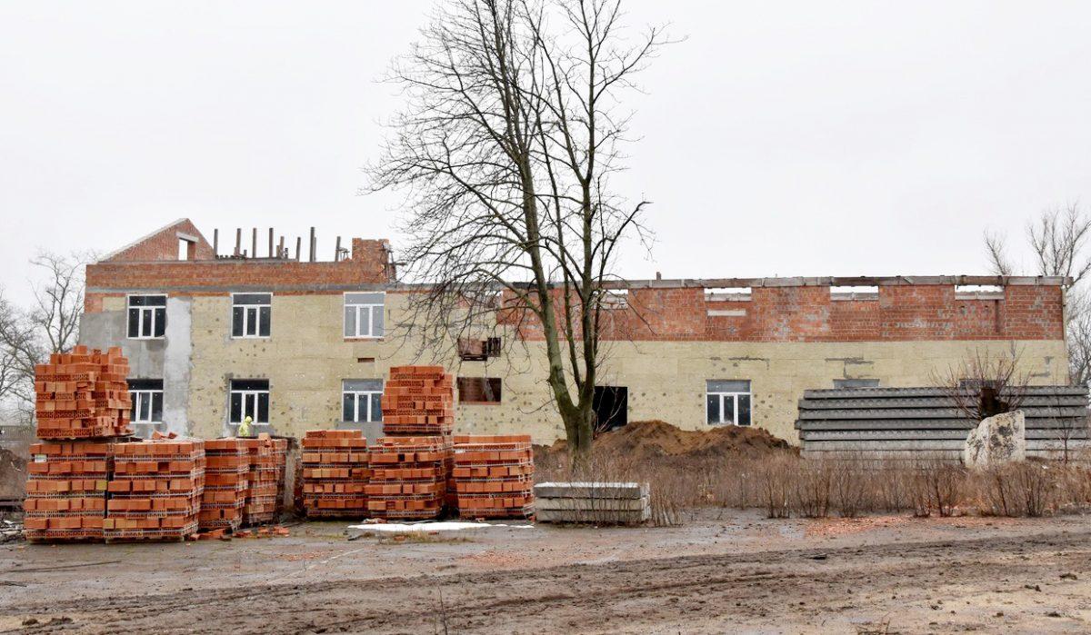 Стаття На Донбасі для військових будують містечко за стандартами НАТО Ранкове місто. Донбас