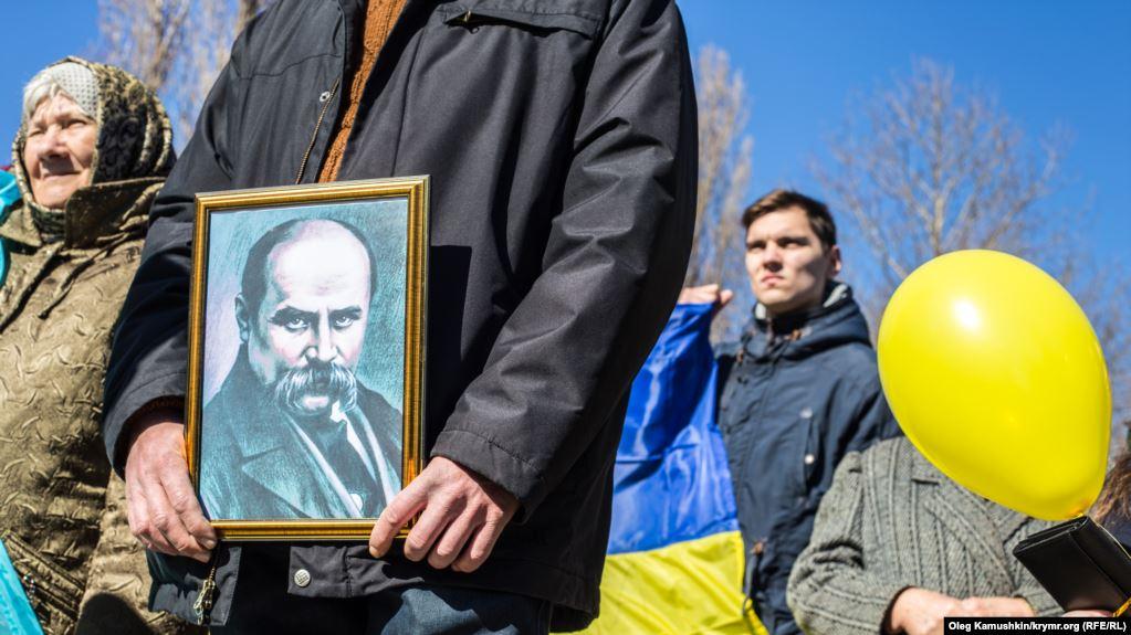 Стаття Все украинское для России означало и означает опасность Ранкове місто. Донбас