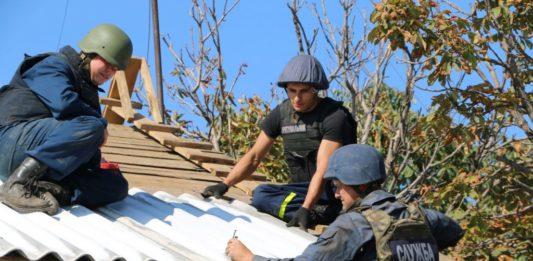 Стаття После карантина спасатели начнут восстановление разрушенного жилья в прифронтовых районах Ранкове місто. Донбас
