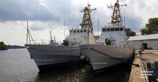Стаття ВМС проводит набор экипажей на катера типа «Island», которые будут переданы Украине в 2021 году Ранкове місто. Донбас