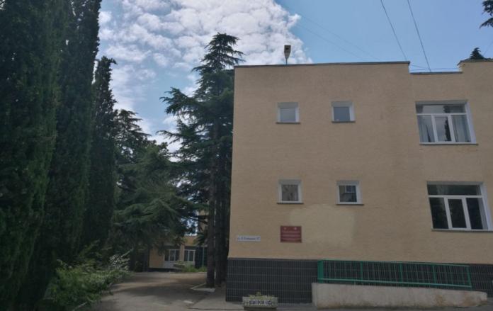 Стаття Оккупационные власти Судака забрали у детей Нового Света школу Ранкове місто. Донбас