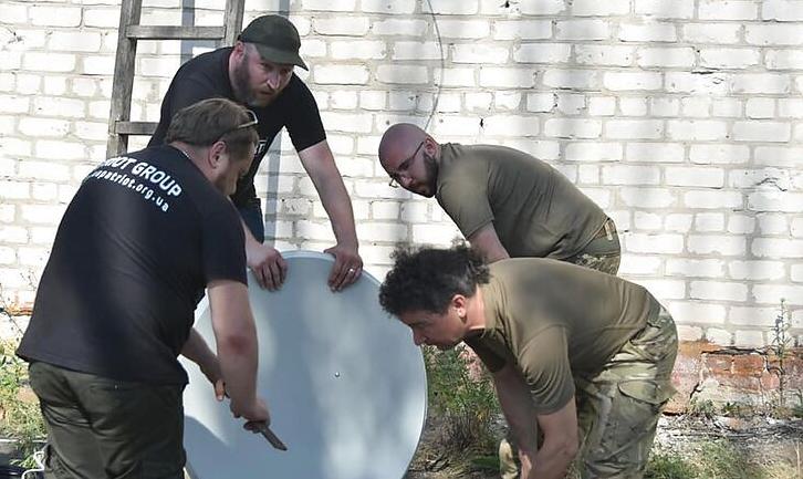 Стаття Радіо «Армія FM» відновило роботу у прифронтовому Донбасі Ранкове місто. Донбас
