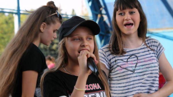 Стаття Лагерь своими руками: как отдыхают дети Славянска? Ранкове місто. Донбас