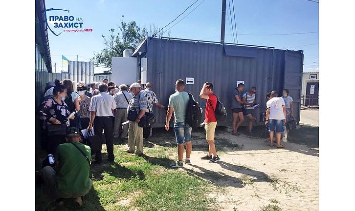 Стаття На КПВВ «Станиця Луганська» встановили пункт тестування на COVID-19 Ранкове місто. Донбас