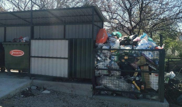 Стаття Не выгодно возить в Россию: в Крыму перестают сортировать мусор Ранкове місто. Донбас
