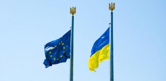 Стаття Украина вместе с пятью странами присоединилась к санкциям ЕС против России Ранкове місто. Донбас