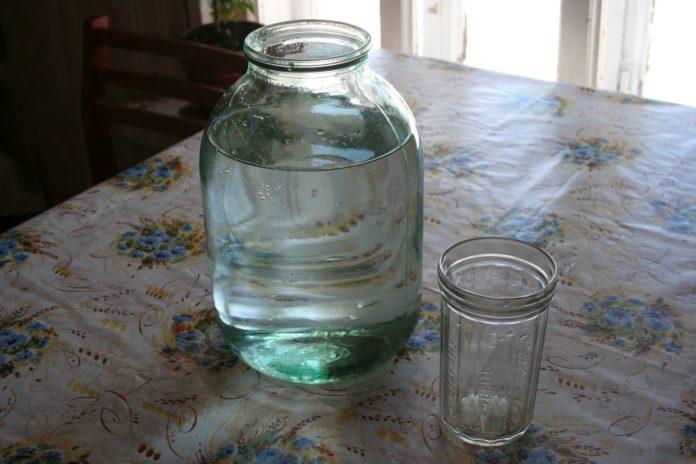 Стаття Как правильно хранить воду — крымчанам дают полезные советы Ранкове місто. Донбас