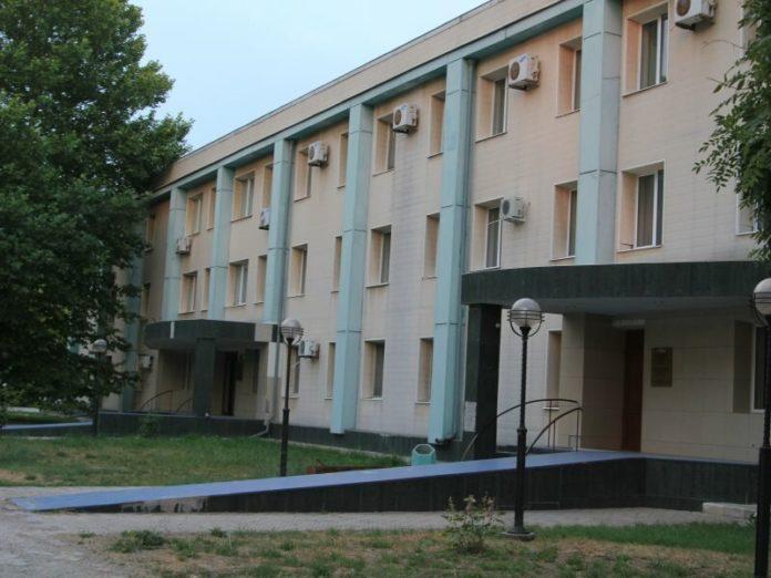 Стаття Скандал в Армянске: жители протестуют против превращения больницы в госпиталь по COVID Ранкове місто. Донбас