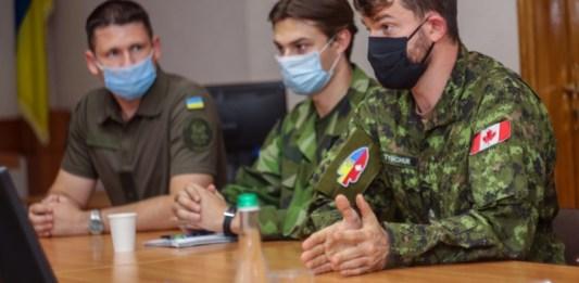Стаття Канадські інструктори тренуватимуть курсантів-нацгвардійців Ранкове місто. Донбас