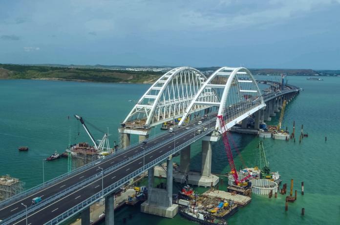 Стаття ЕС накажет Россию санкциями и за Керченский мост Ранкове місто. Донбас