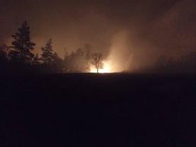 Стаття Перед началом лесного пожара под Станицей Луганской был обстрел со стороны наемников РФ Ранкове місто. Донбас