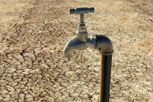 Стаття В оккупированной Алуште хотят ограничить подачу воды днем: подробности Ранкове місто. Донбас