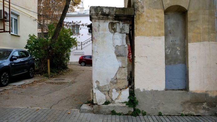 Стаття Охрана единого архитектурного ансамбля городского кольца нецелесообразна Ранкове місто. Донбас