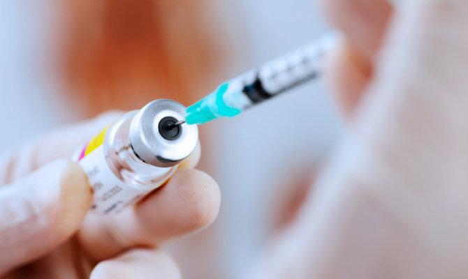 Стаття В оккупированном Крыму стартовала вакцинация от коронавируса сомнительным препаратом Ранкове місто. Донбас