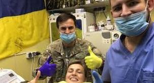 Стаття Тернопольский стоматолог каждый год бесплатно помогает около 200 воинам с передовой Ранкове місто. Донбас