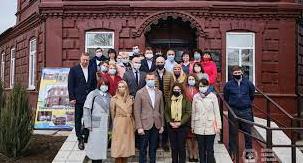 Стаття В Новгородском открылся социальный хаб «Украинский Нью-Йорк» Ранкове місто. Донбас