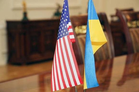 Стаття США готовят отправку военных кораблей в Черное море на «помощь Украине» Ранкове місто. Донбас