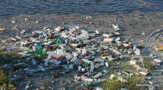 Стаття Ливни в Ялте смыли в море тонны нелегальных свалок — фото Ранкове місто. Донбас
