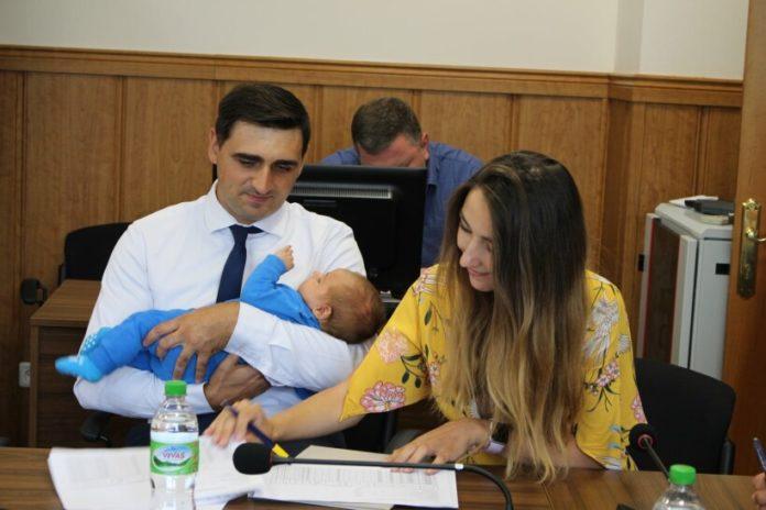 Стаття Ипотека под 3%: подписаны первые договоры с переселенцами Ранкове місто. Донбас