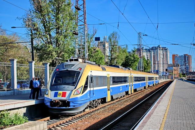 Стаття Возобновляется движение пассажирского поезда Одесса - Кишинев Ранкове місто. Донбас
