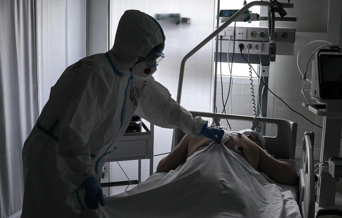 Статья Появились кадры из больницы в Донецке, где уже нет мест для тел погибших Утренний город. Донецк