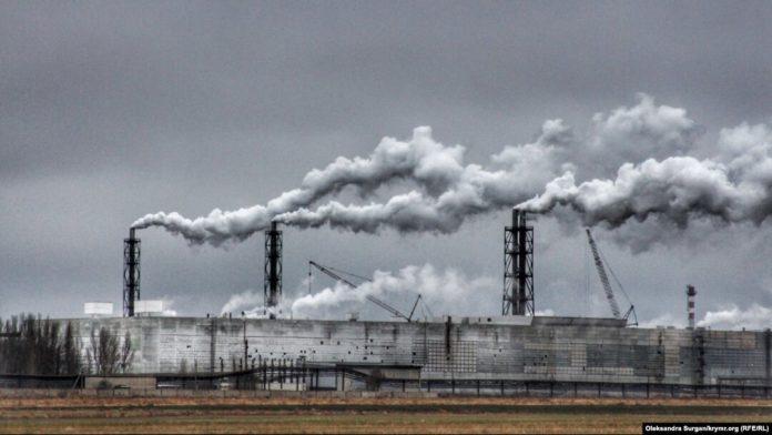 Стаття Нечем дышать: в каких городах Крыма самый грязный воздух? Ранкове місто. Донбас