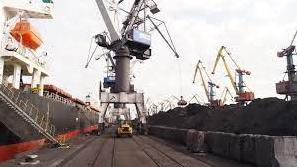 Статья Первый панамакс с углем для украинских ТЭЦ примут в Южном Утренний город. Донецк