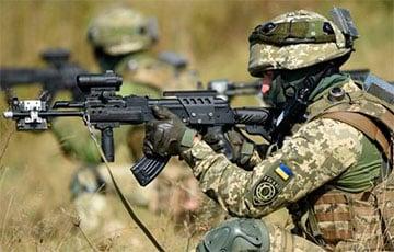 Стаття Украинская армия впервые перешла в наступление Ранкове місто. Донбас