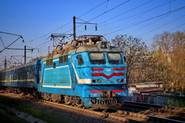 Стаття Залізниця збільшує кількість потягів в Одесі Ранкове місто. Донбас