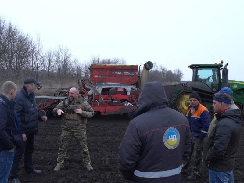 Стаття У надскладних умовах: на Київщині стартувала посівна кампанія Ранкове місто. Донбас