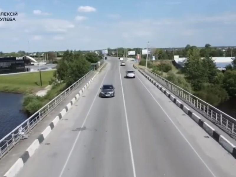 Стаття У Вишгородській громаді відновили рух відбудованим мостом Ранкове місто. Донбас