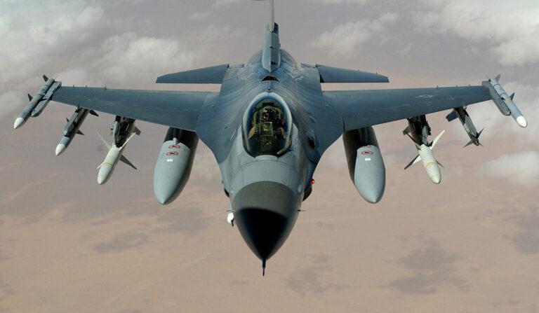 Стаття Подготовка летчиков ВСУ на самолетах F-15 и F-16: в Конгрессе США предлагают начать обучение Ранкове місто. Донбас