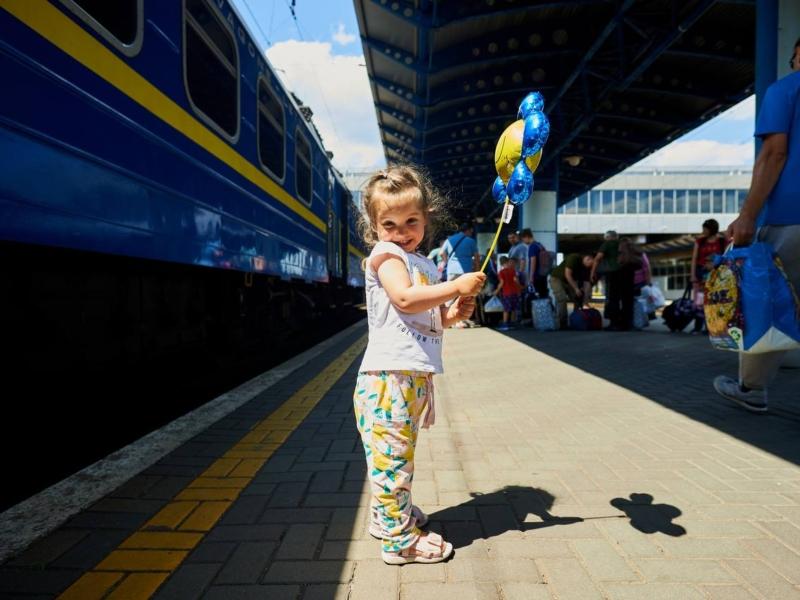 Статья Стало відомо, чи підніматимуть тарифи на залізничні квитки у 2022 році Утренний город. Донецк