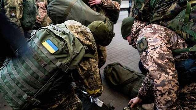 Стаття В Украине заработала консультационная служба для семей без вести пропавших и пленных военных Утренний город. Донецьк